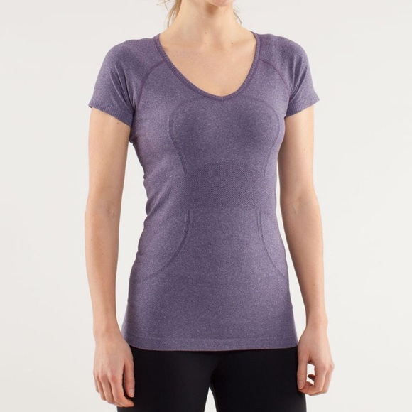 Lululemon Run Swiftly Tech V Neck Shirt in Concord Grape Purple - Size 8 - Picture 14 of 16